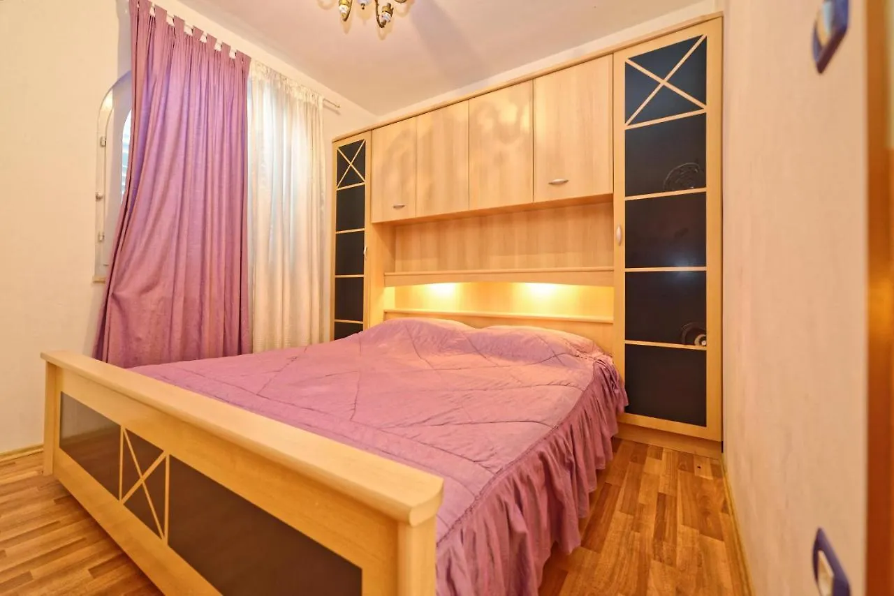 *** Guest house Apartments Udovicic Hh Croatia