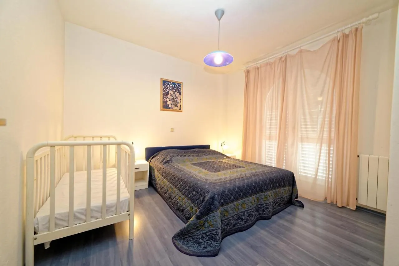 Guest house Apartments Udovicic Hh