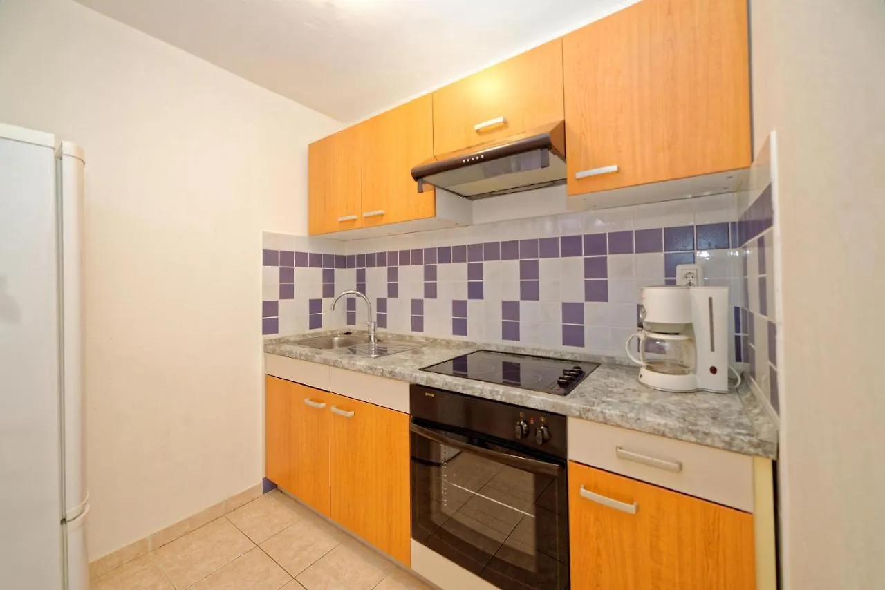 Apartments Udovicic Hh Medulin